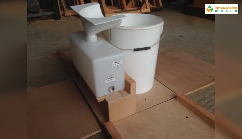 Build Your Box For Your Toilet
