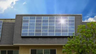 How Many Solar Panels To Power A House